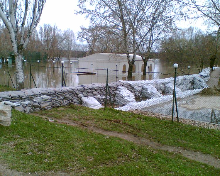 20060403195000.jpg