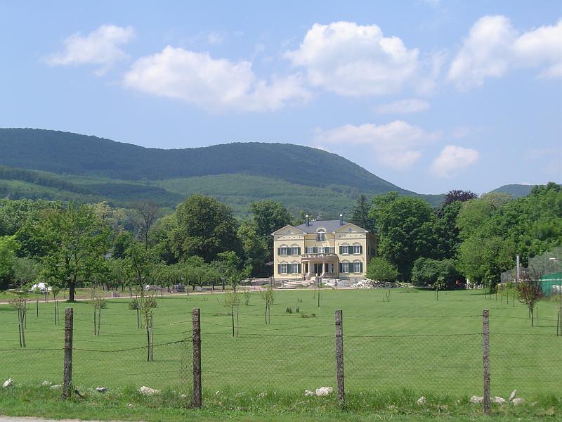 20050529120344.JPG - Villa és a Nyerges