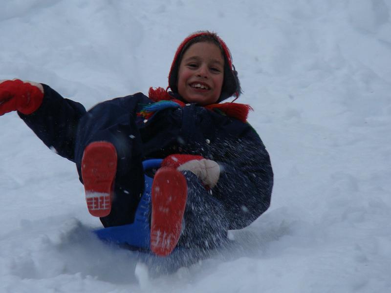 20080215165146.JPG - Bence csúszik