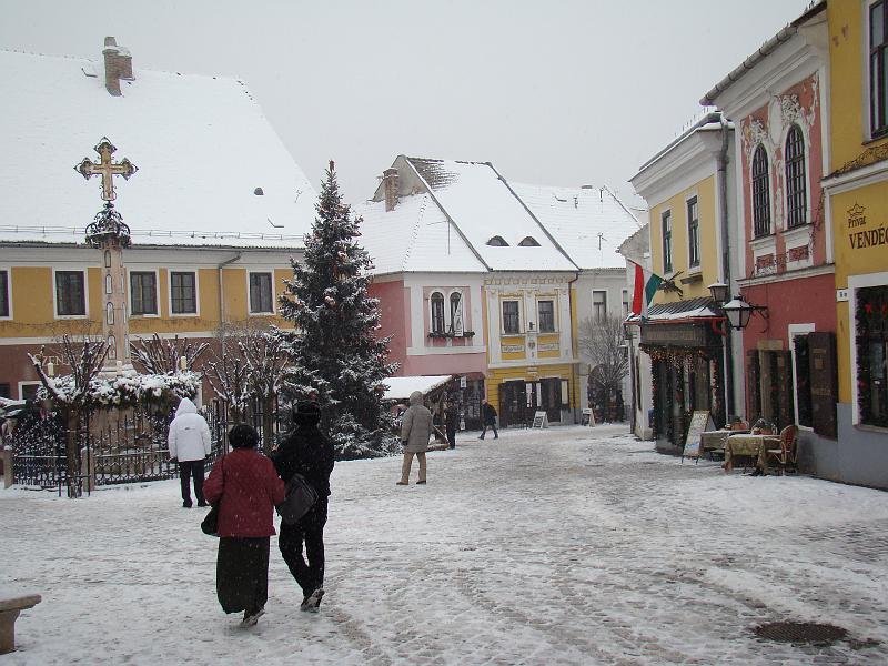 20080101122400.JPG - Fő tér télen